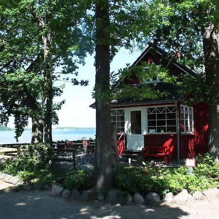 Spacious Seaside Holiday In Сasa de vacaciones