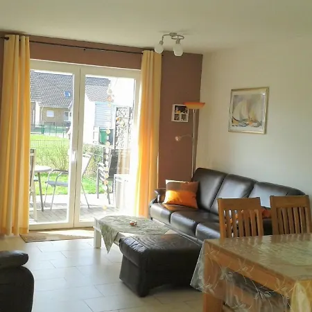 Сasa de vacaciones Spacious Seaside Holiday In